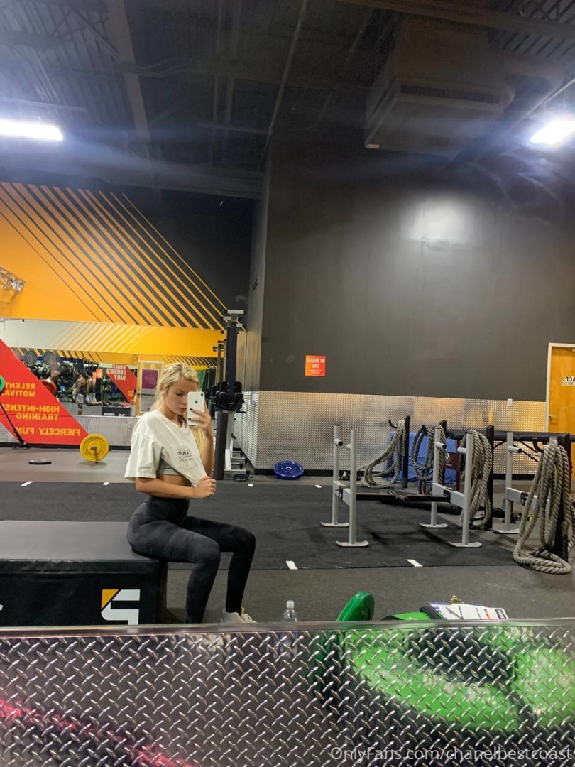 Photo by chanelbestcoast published on August 8,2023 15:48:51 - BestThots