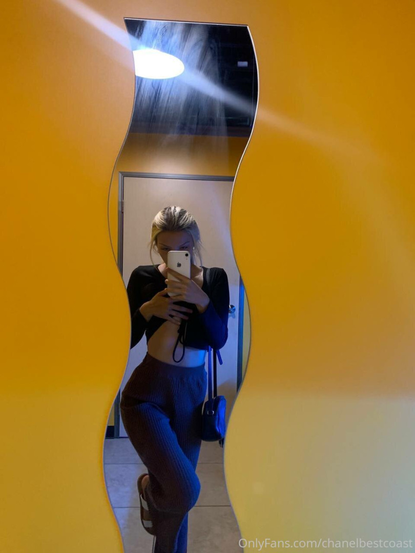Photo by chanelbestcoast published on August 8,2023 15:50:52 - BestThots