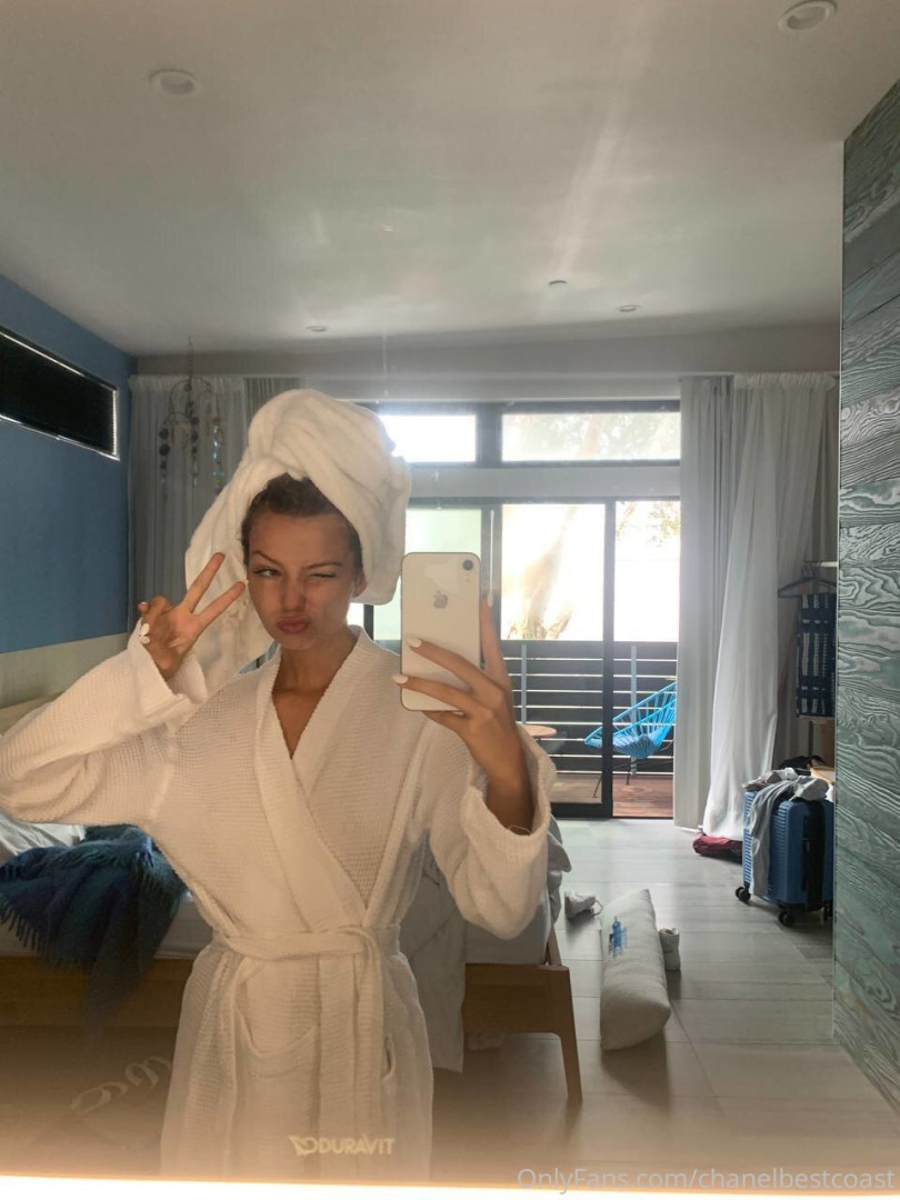 Photo by chanelbestcoast published on August 8,2023 15:53:27 - BestThots