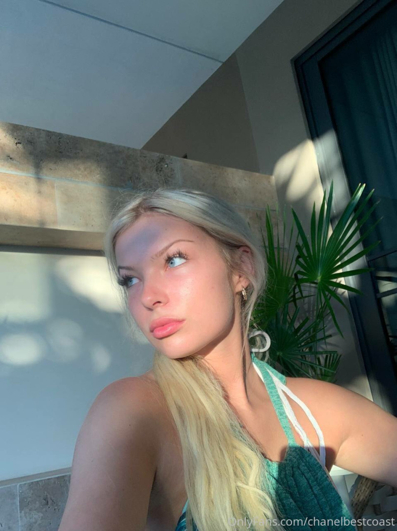 Photo by chanelbestcoast published on August 8,2023 16:11:27 - BestThots