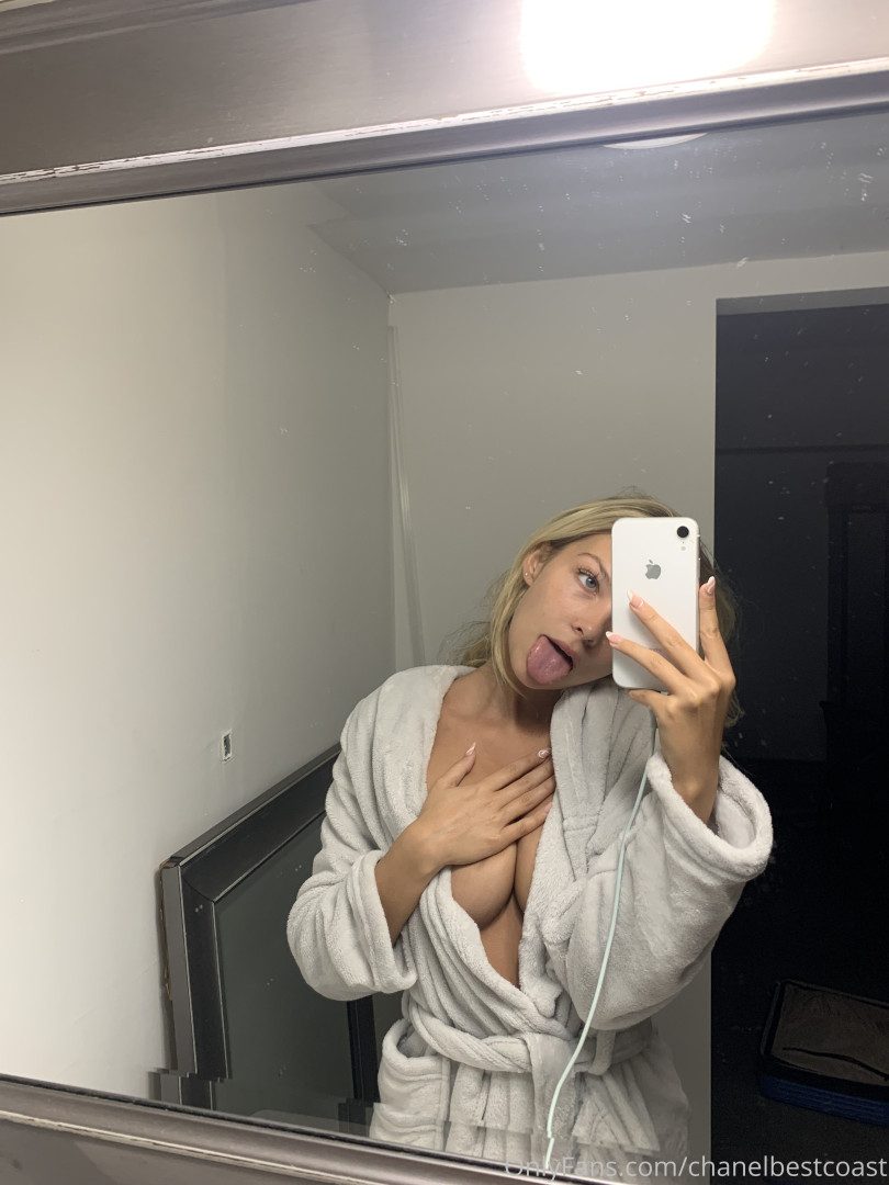 Photo by chanelbestcoast published on August 8,2023 16:20:52 - BestThots