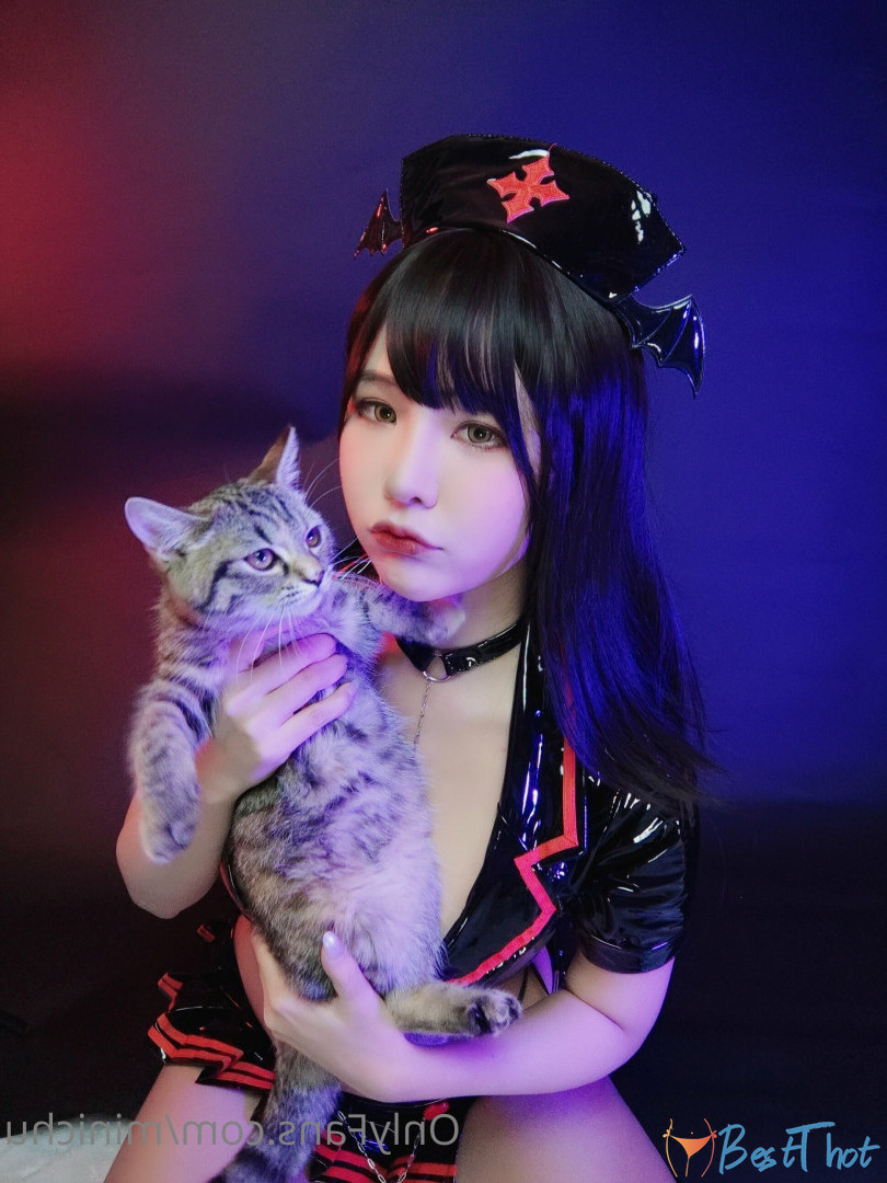 Photo by minichu published on December 18,2024 07:07:45 - BestThots