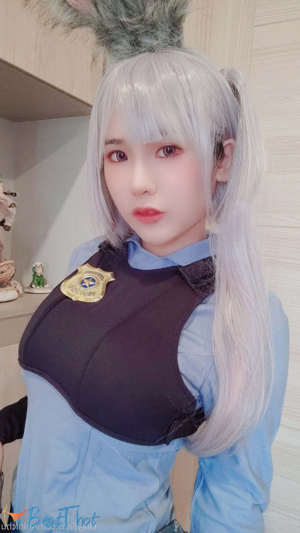 Photo by minichu published on December 18,2024 08:05:04 - BestThots