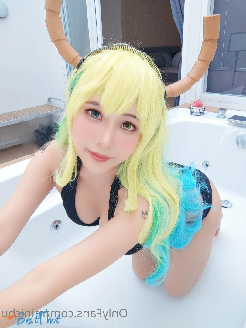 Photo by minichu published on December 18,2024 08:06:16 - BestThots