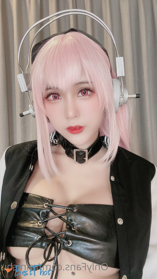 Photo by minichu published on December 18,2024 10:07:18 - BestThots