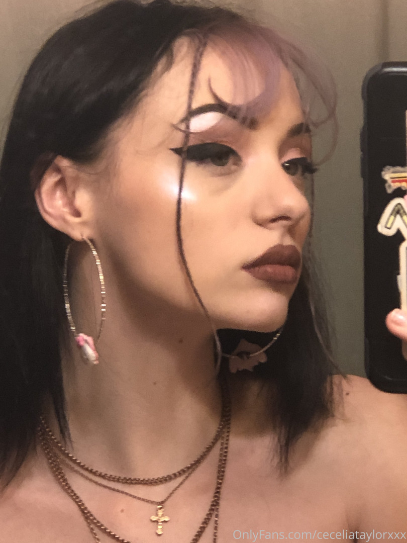 Photo by ceceliataylorxxx published on October 15,2023 20:52:55 - BestThots