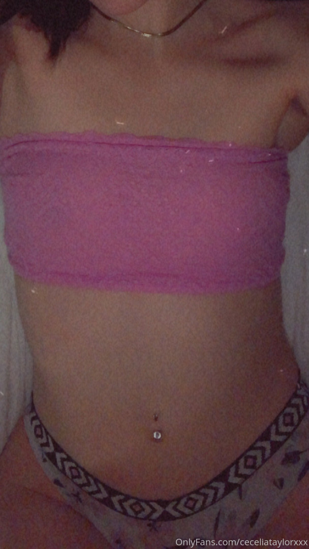 Photo by ceceliataylorxxx published on October 15,2023 21:30:32 - BestThots