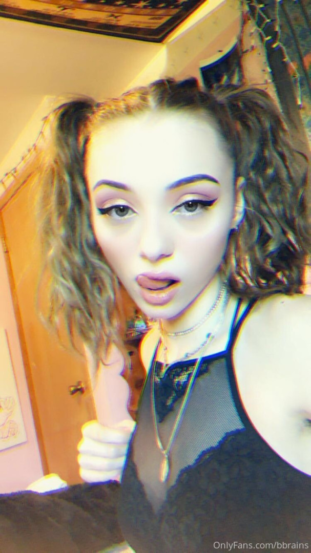 Photo by ceceliataylorxxx published on October 15,2023 22:45:03 - BestThots
