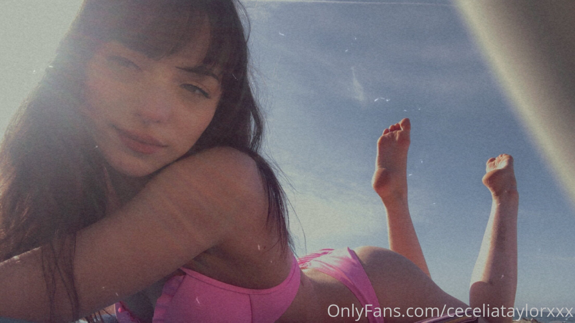 Photo by ceceliataylorxxx published on October 15,2023 22:55:49 - BestThots