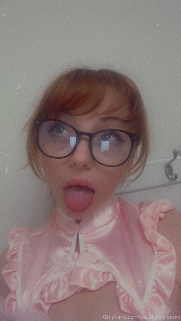 Photo by ceceliataylorxxx published on October 15,2023 23:07:26 - BestThots