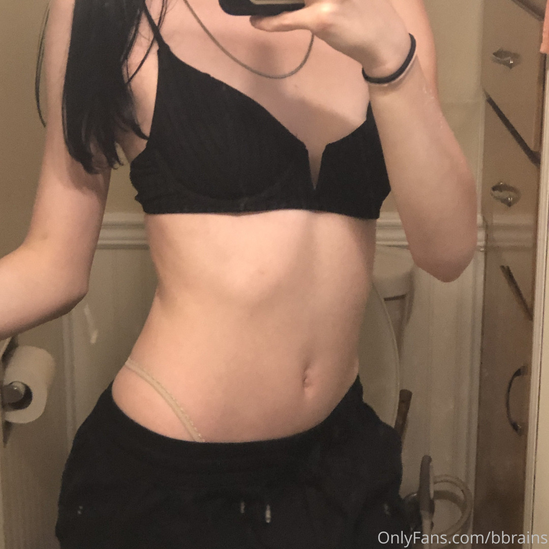Photo by ceceliataylorxxx published on October 15,2023 23:11:42 - BestThots