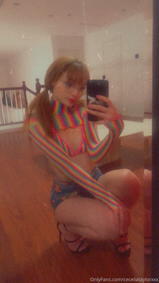 Photo by ceceliataylorxxx published on October 15,2023 23:14:40 - BestThots