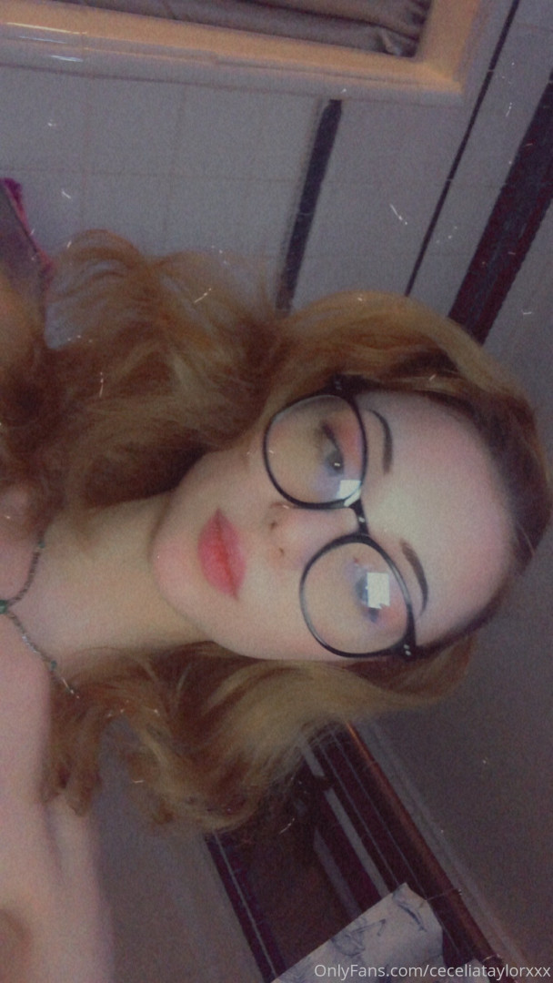 Photo by ceceliataylorxxx published on October 15,2023 23:18:01 - BestThots
