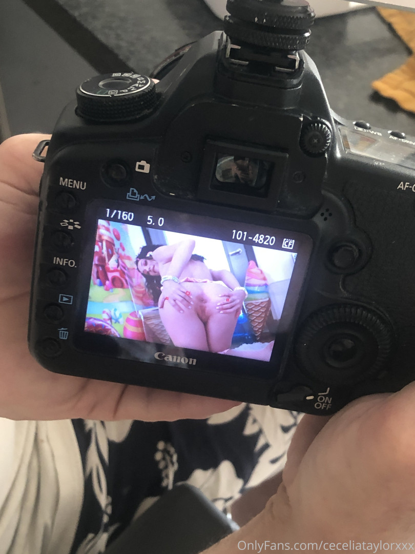 Photo by ceceliataylorxxx published on October 15,2023 23:44:08 - BestThots