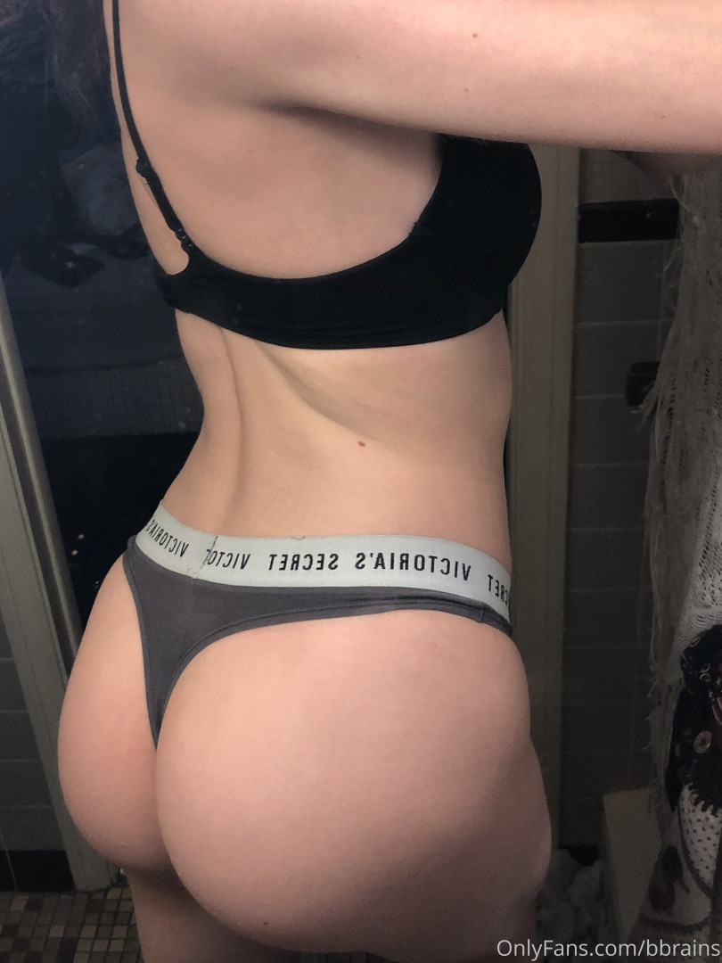Photo by ceceliataylorxxx published on October 15,2023 23:54:10 - BestThots