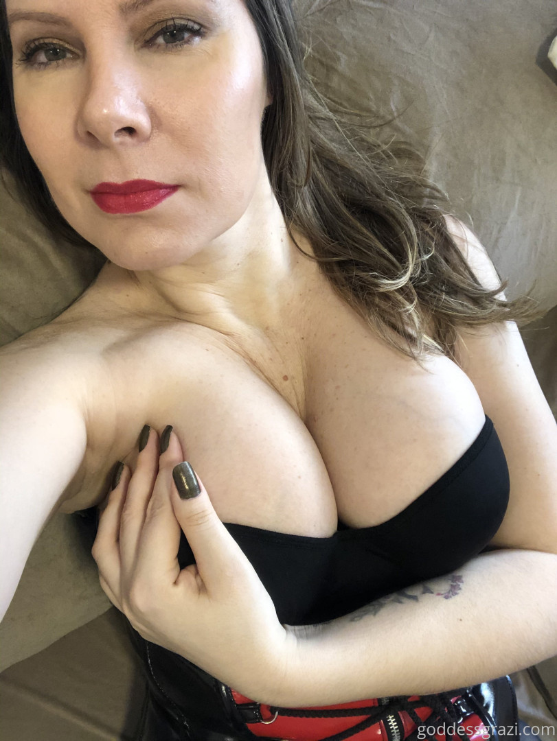 Photo by grazigoddess published on May 26,2023 09:14:12 - BestThots
