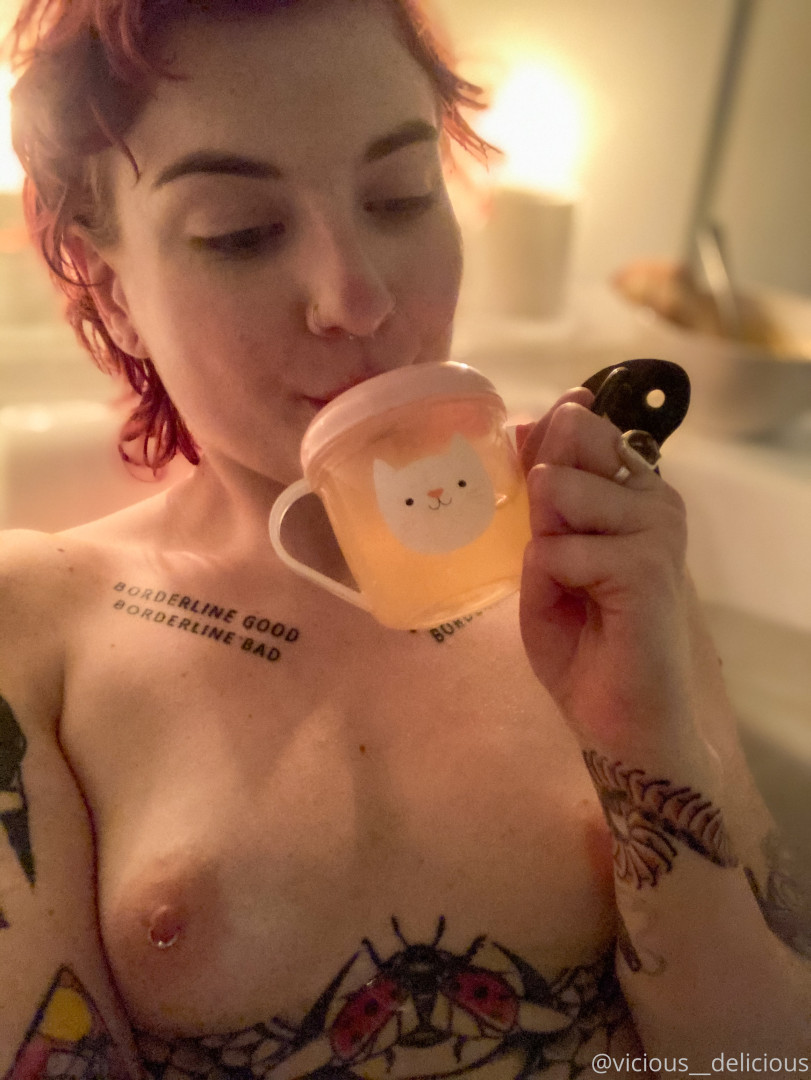 Photo by vicious__delicious published on June 4,2023 01:09:31 - BestThots