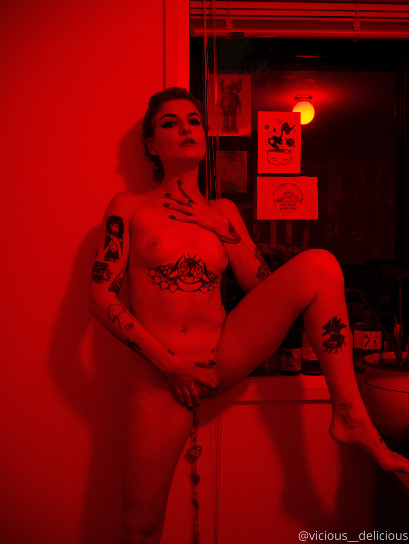 Photo by vicious__delicious published on June 4,2023 01:18:41 - BestThots
