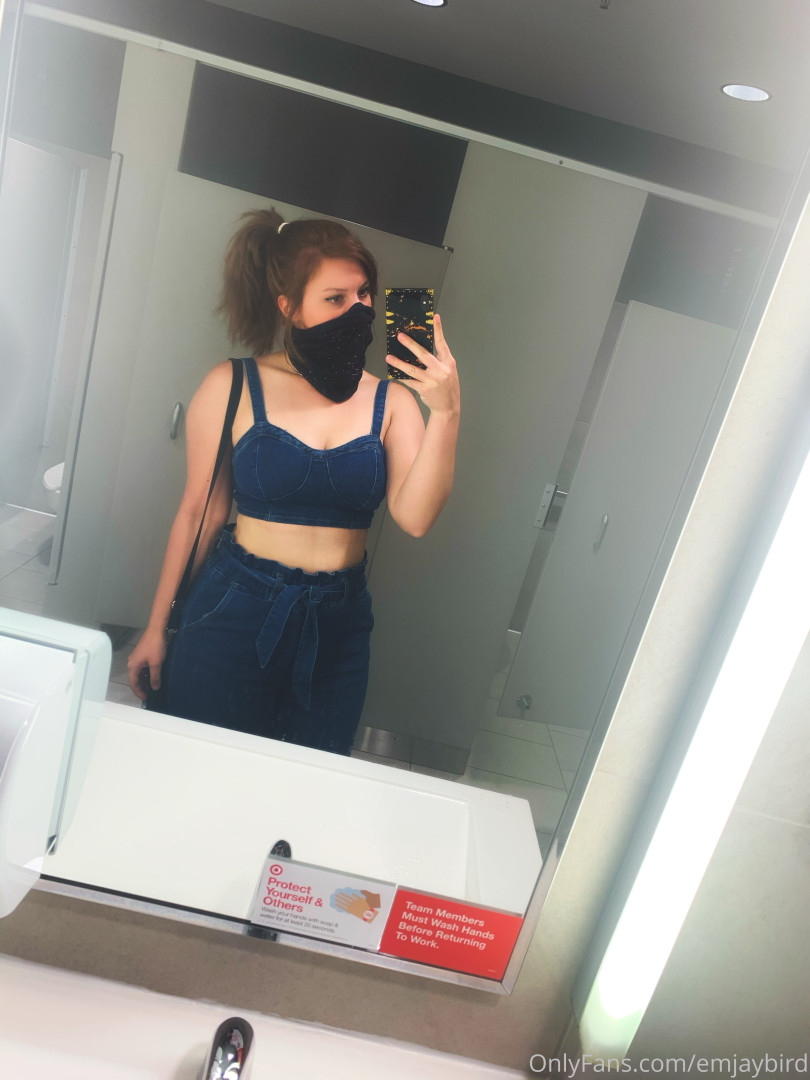 Photo by emjaybird published on January 16,2024 11:56:57 - BestThots