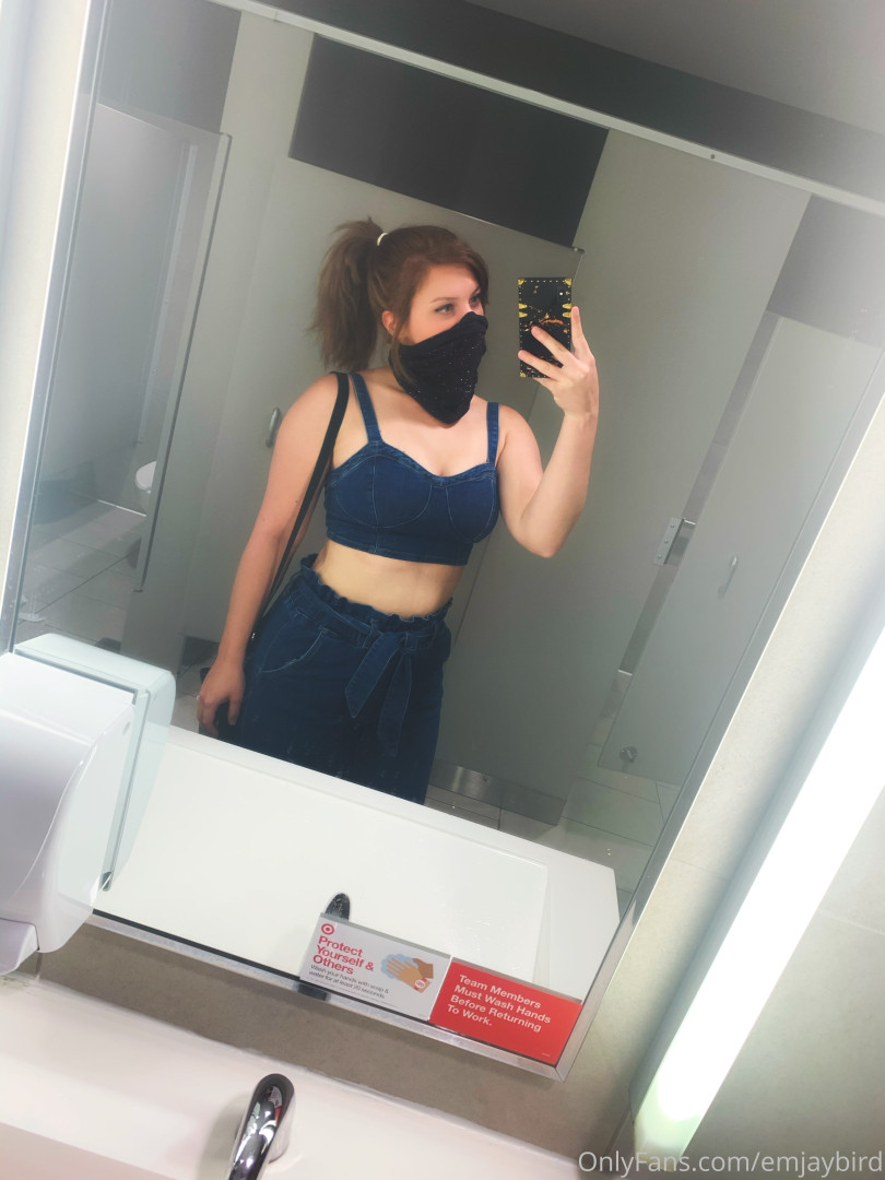 Photo by emjaybird published on January 16,2024 11:57:26 - BestThots