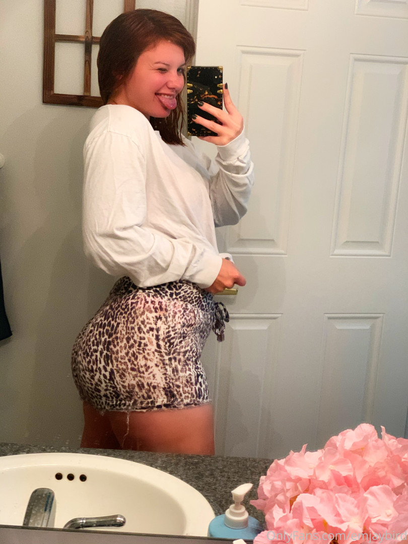 Photo by emjaybird published on January 16,2024 11:57:57 - BestThots