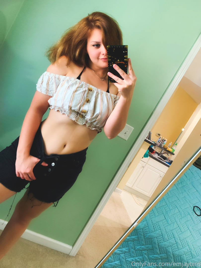 Photo by emjaybird published on January 16,2024 12:00:13 - BestThots