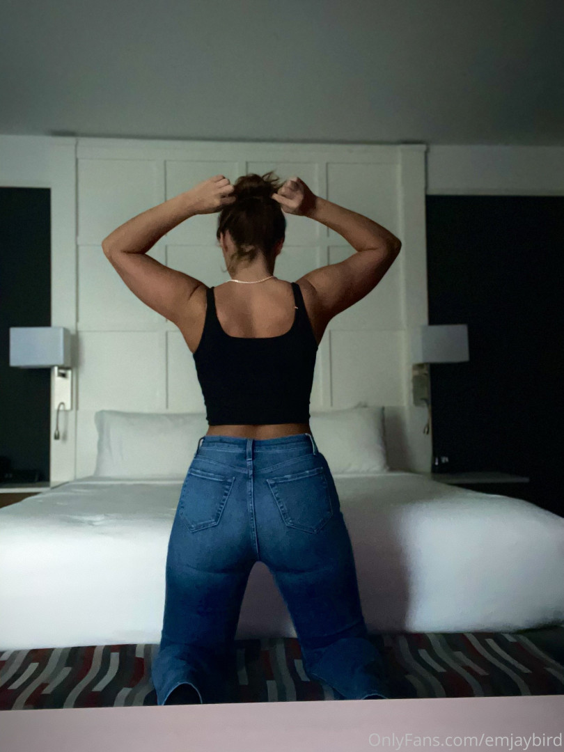 Photo by emjaybird published on January 16,2024 12:00:34 - BestThots