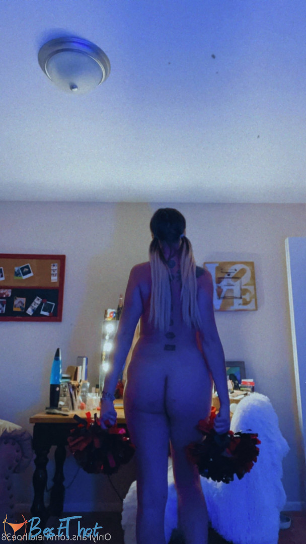 Photo by heidihoe38 published on December 18,2024 06:07:10 - BestThots