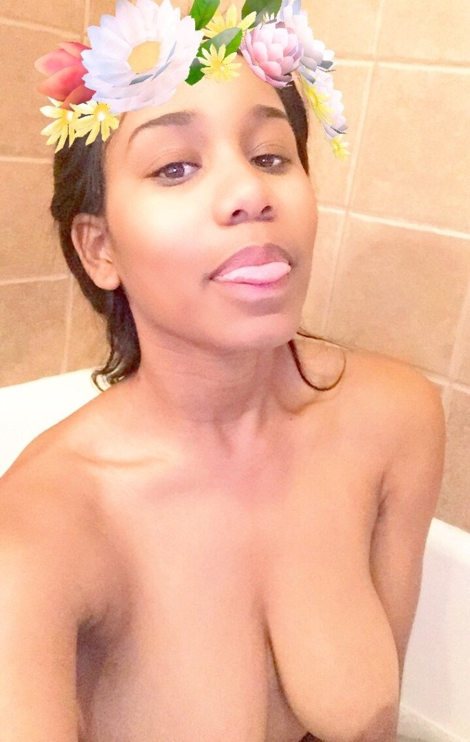 Photo by thejennafoxx published on October 17,2023 00:21:11 - BestThots