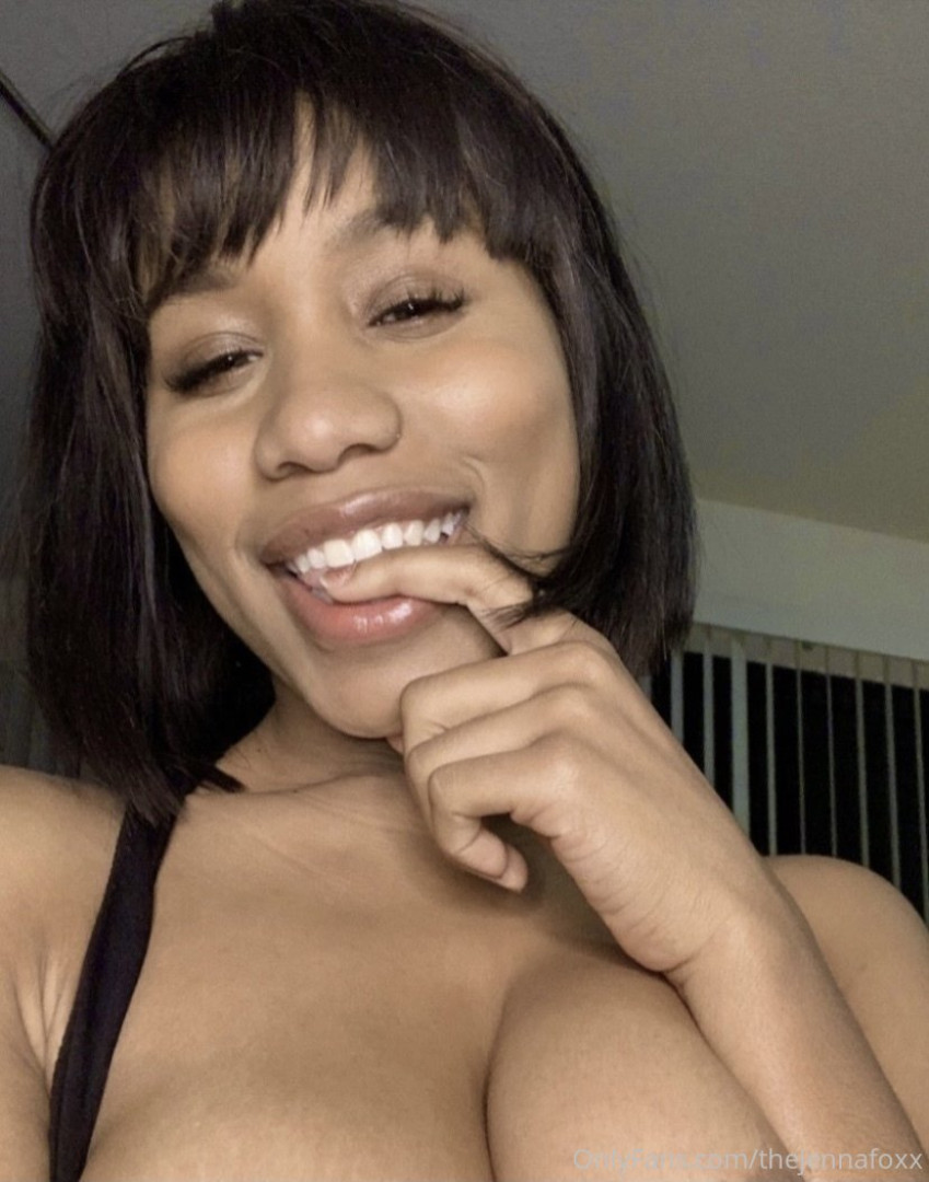 Photo by thejennafoxx published on October 17,2023 00:24:42 - BestThots
