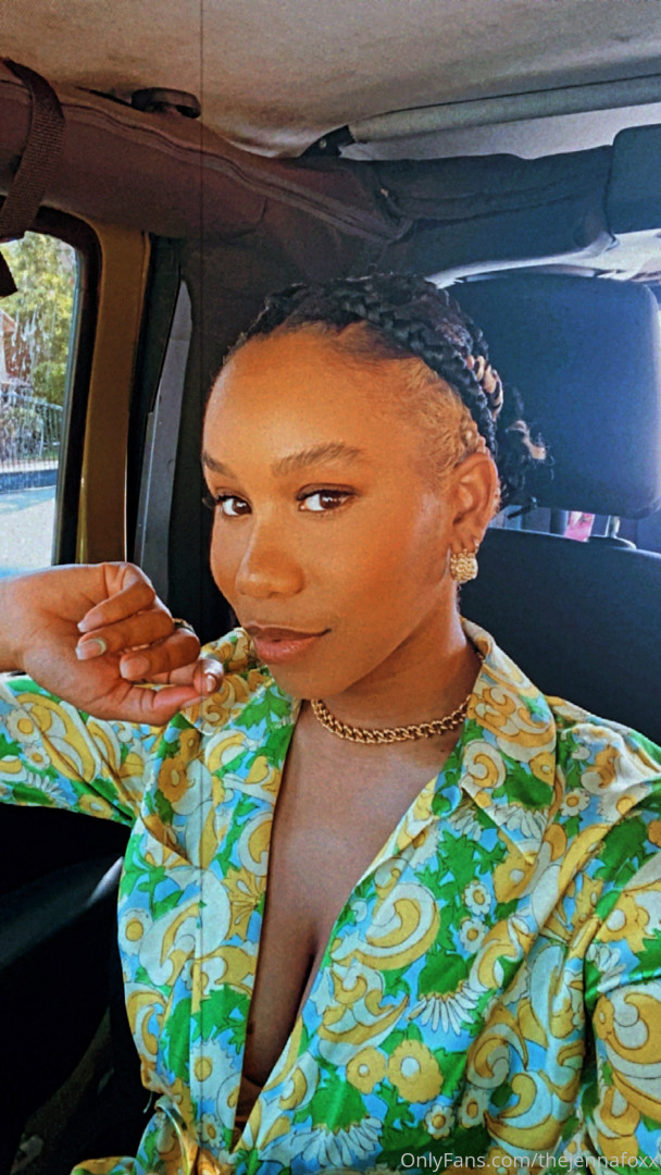 Photo by thejennafoxx published on October 17,2023 00:26:08 - BestThots