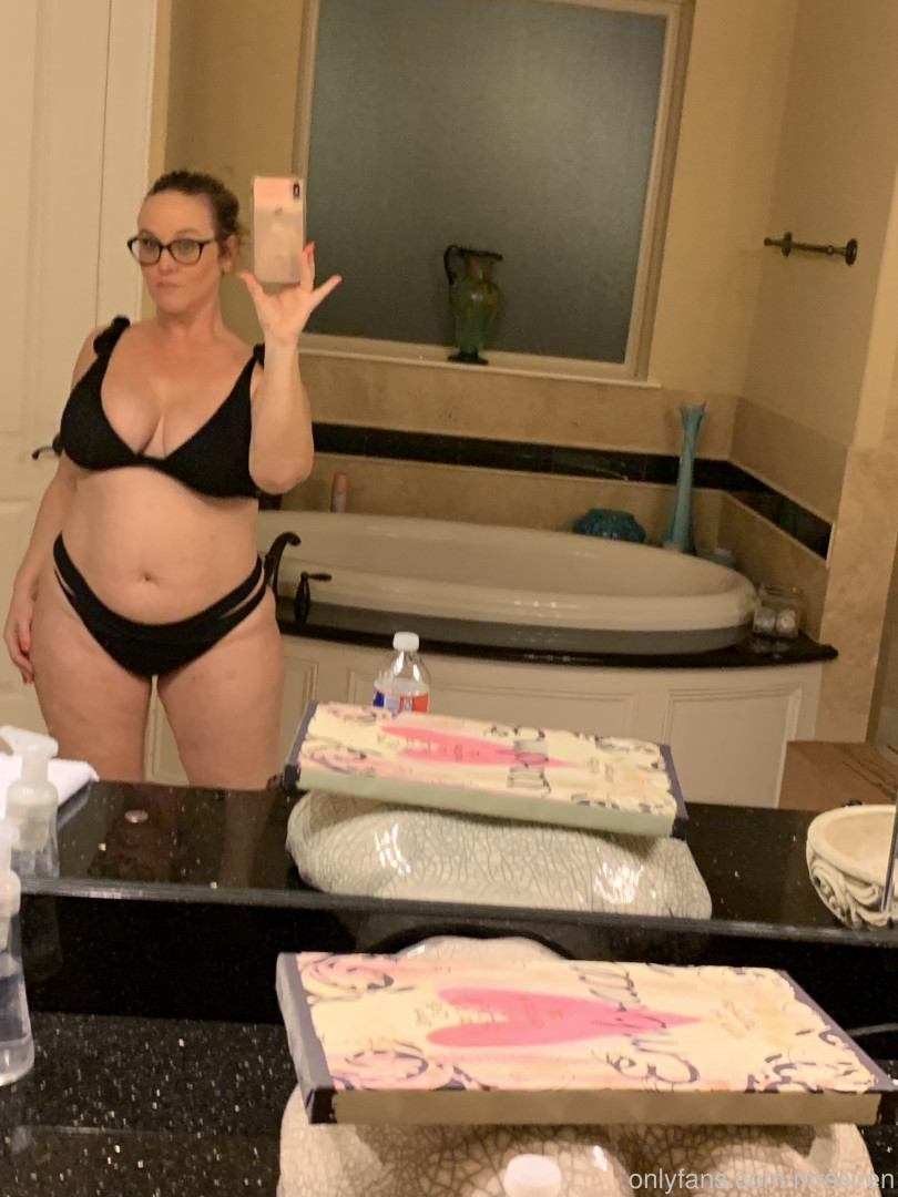 Photo by mrssiren published on June 15,2023 14:44:04 - BestThots