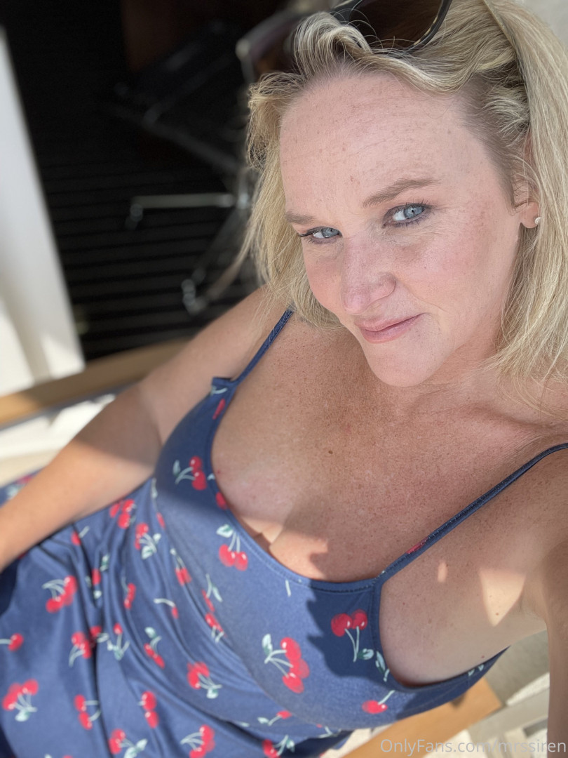 Photo by mrssiren published on June 15,2023 14:49:00 - BestThots