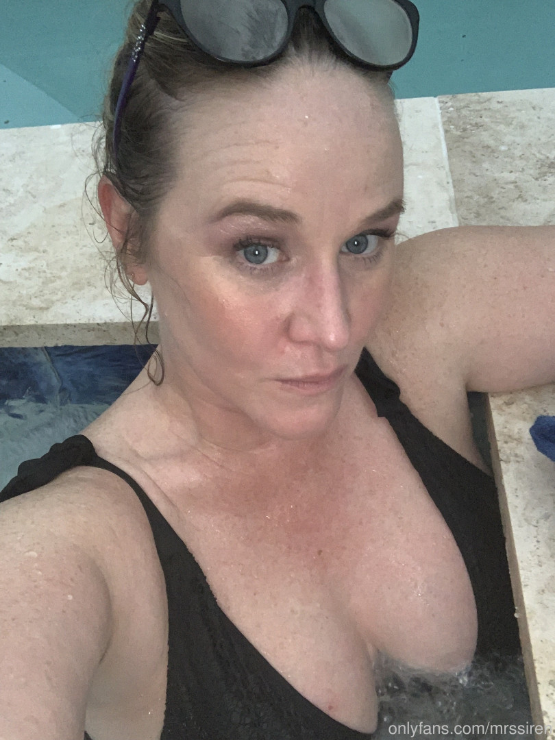 Photo by mrssiren published on June 15,2023 16:56:32 - BestThots