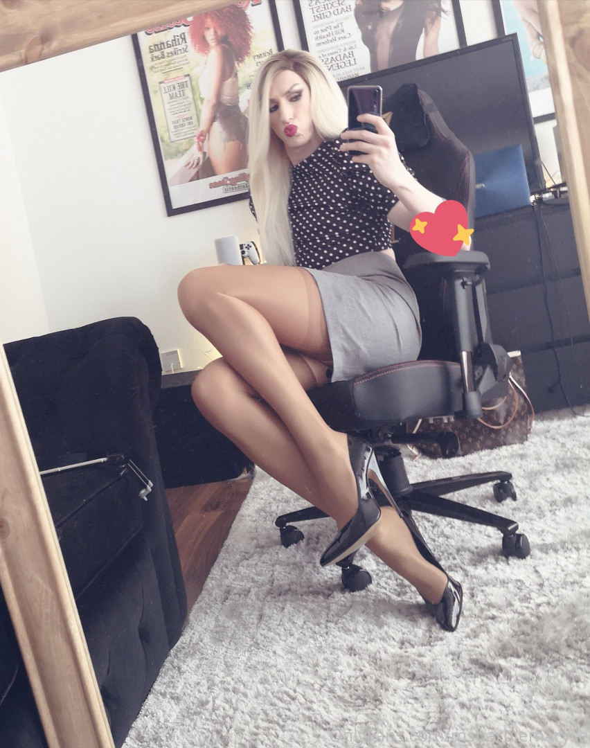 Photo by msbarbiemaryse published on October 16,2023 19:54:28 - BestThots