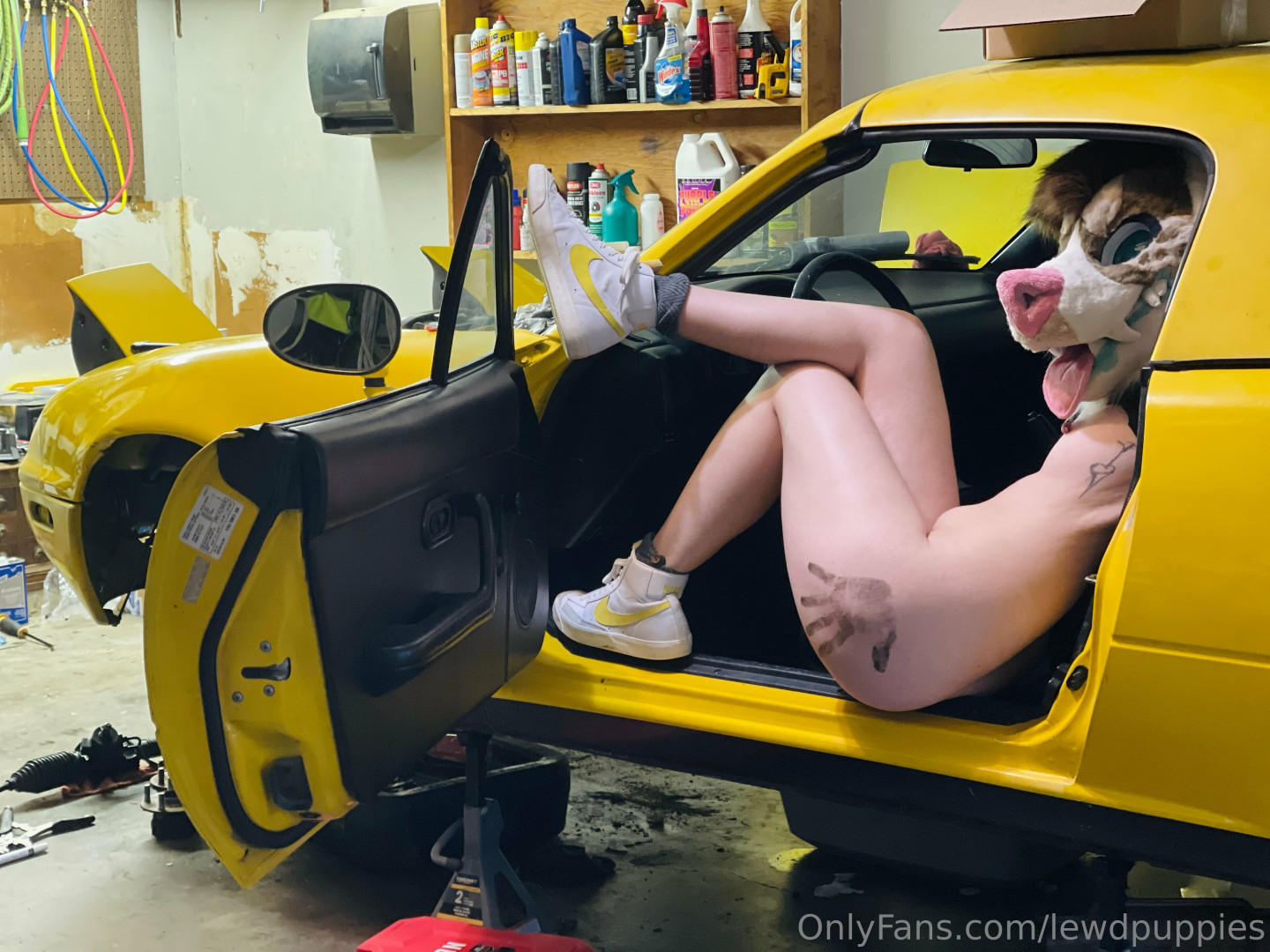 Photo by lewdpuppies published on July 8,2023 19:45:01 - BestThots