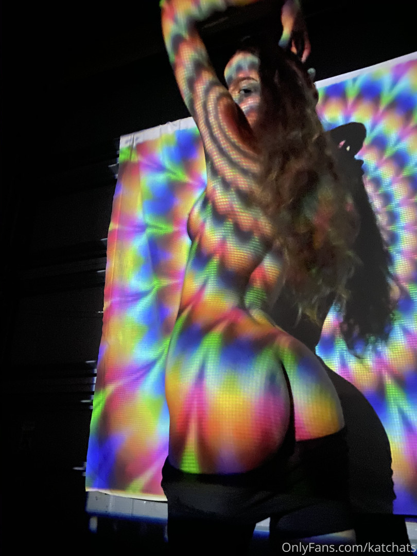 Photo by katchats published on May 24,2023 09:18:24 - BestThots