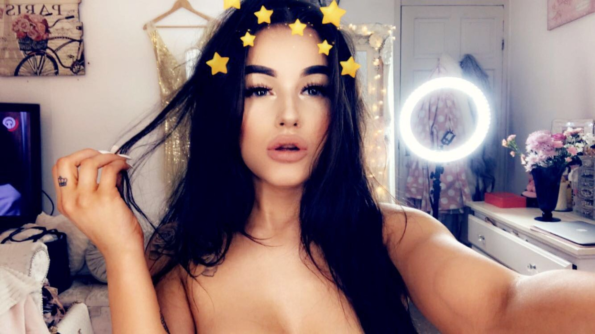 Photo by staceycarlaa published on October 16,2023 16:02:43 - BestThots