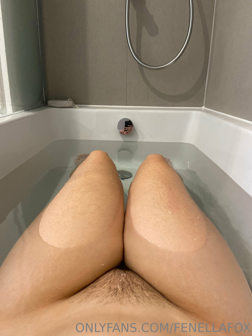 Photo by fenellafox published on October 16,2023 01:39:03 - BestThots