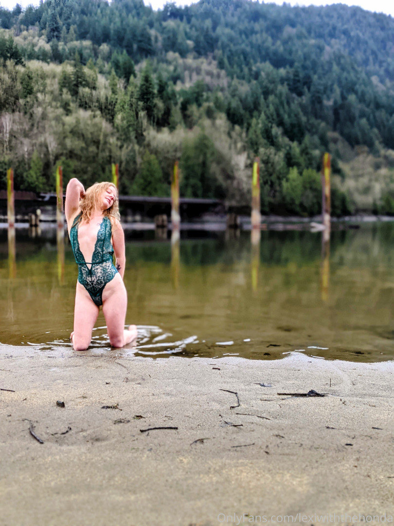 Photo by lexiwiththehonda published on October 16,2023 02:15:26 - BestThots