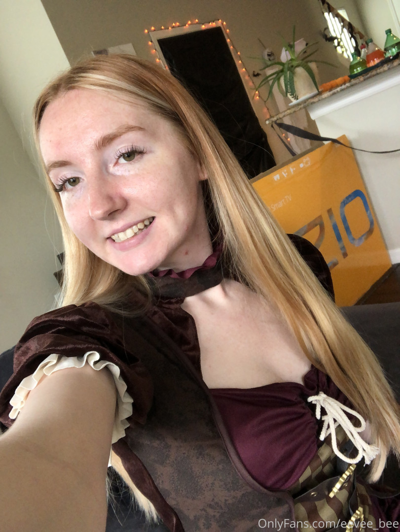 Photo by eevee_bee published on July 31,2023 10:42:29 - BestThots