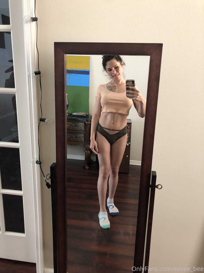 Photo by eevee_bee published on July 31,2023 10:43:12 - BestThots