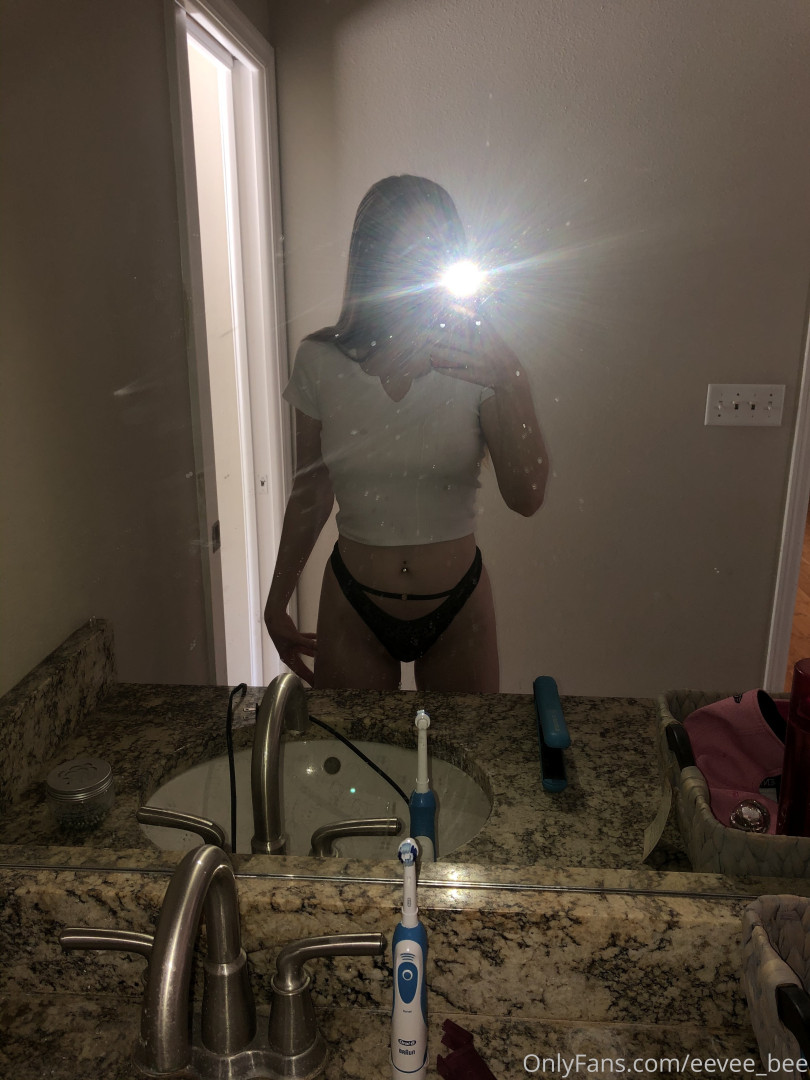 Photo by eevee_bee published on July 31,2023 10:46:48 - BestThots