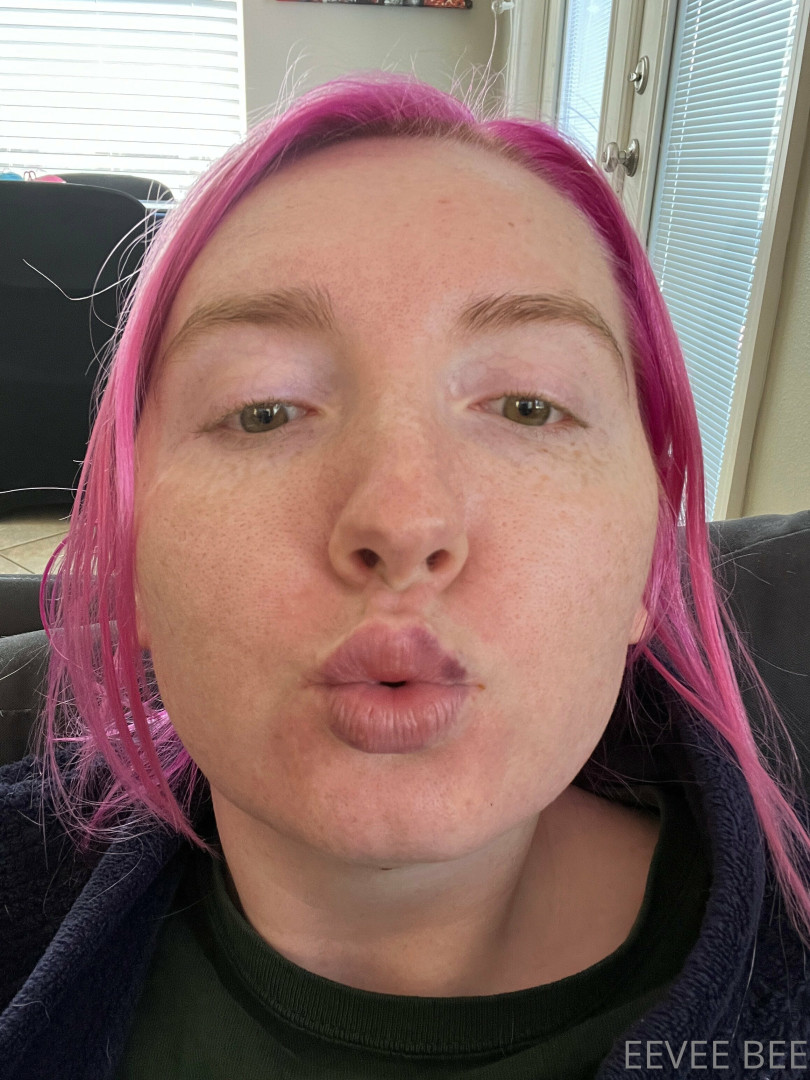 Photo by eevee_bee published on July 31,2023 10:49:09 - BestThots