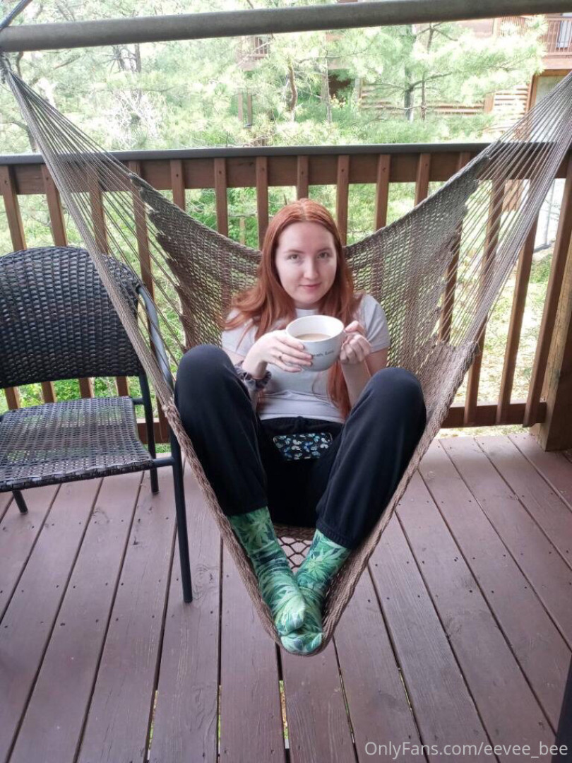 Photo by eevee_bee published on July 31,2023 10:50:39 - BestThots
