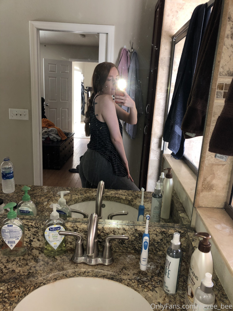 Photo by eevee_bee published on July 31,2023 11:00:50 - BestThots