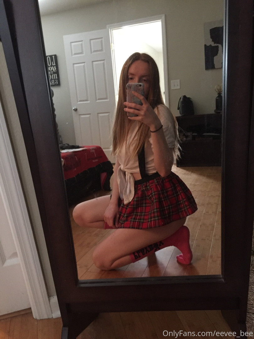 Photo by eevee_bee published on July 31,2023 11:07:51 - BestThots