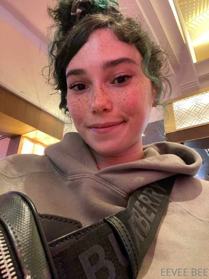 Photo by eevee_bee published on July 31,2023 11:12:51 - BestThots