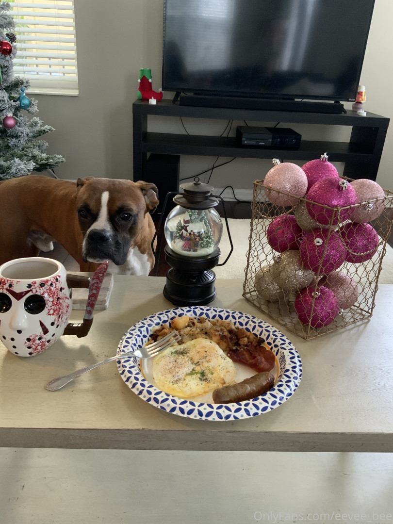 Photo by eevee_bee published on July 31,2023 11:15:14 - BestThots