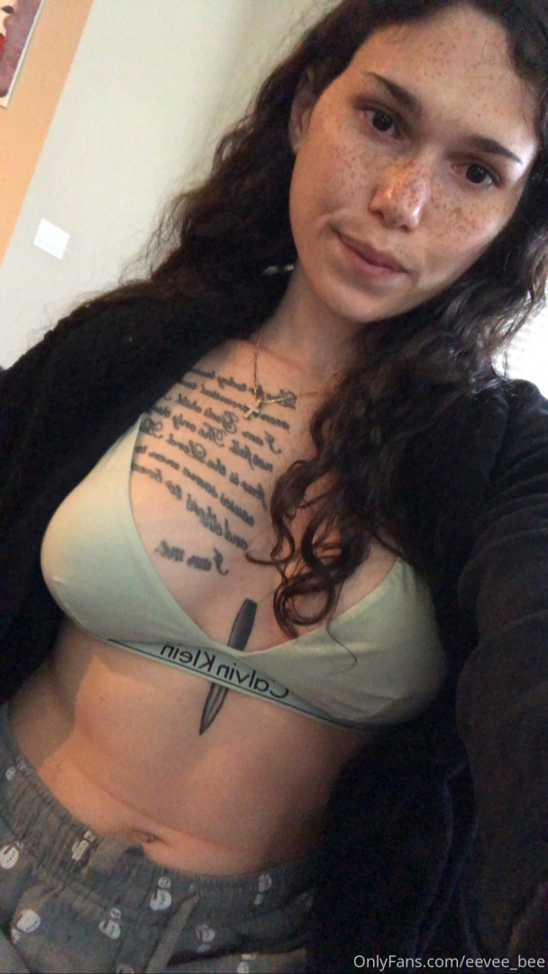 Photo by eevee_bee published on July 31,2023 11:21:04 - BestThots